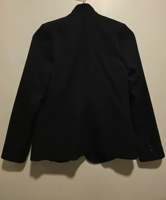 Blazer Estructurado Cuello Alto Cruzado Banaty